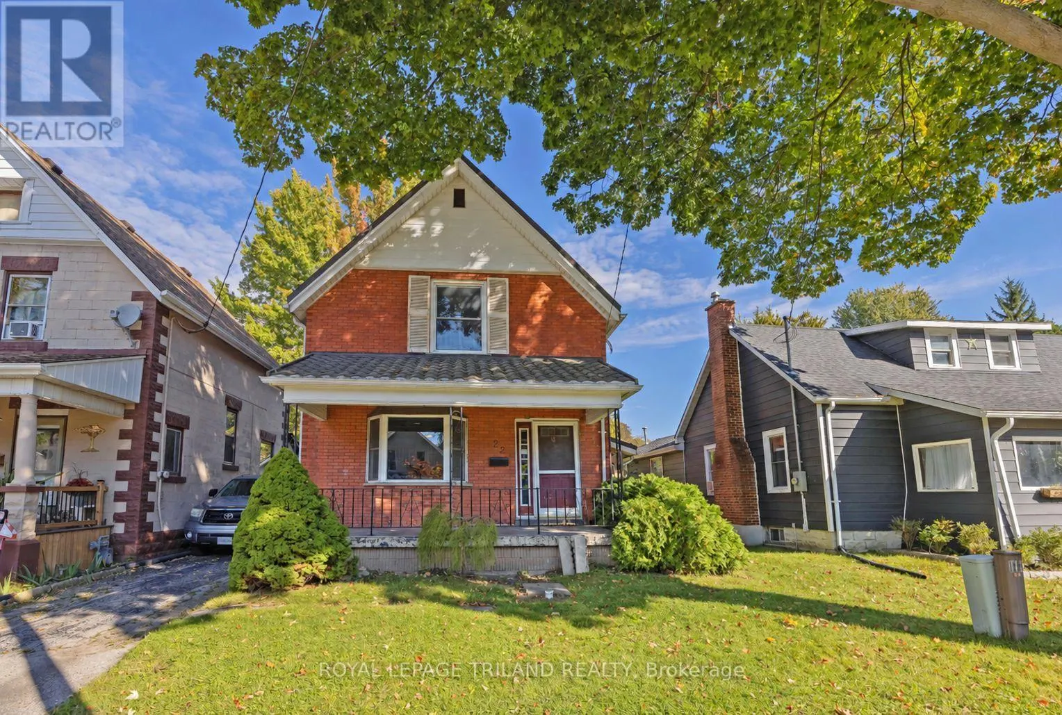 22 HEMLOCK STREET
