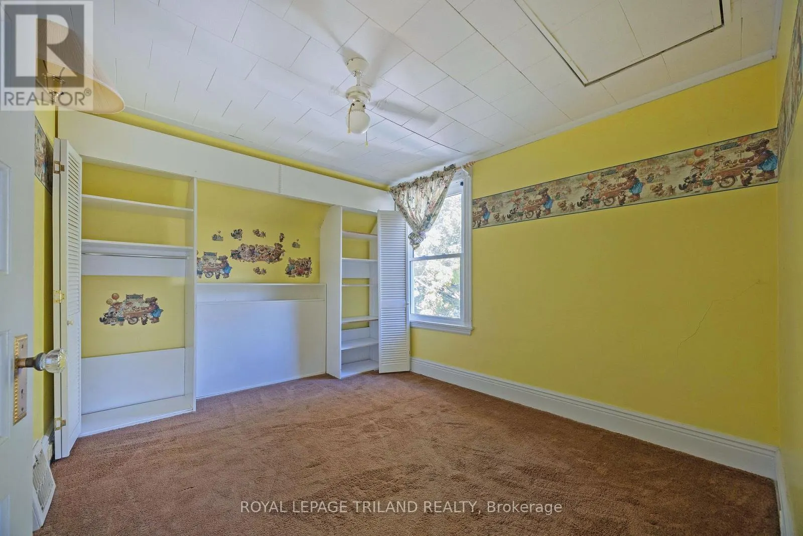 22 HEMLOCK STREET