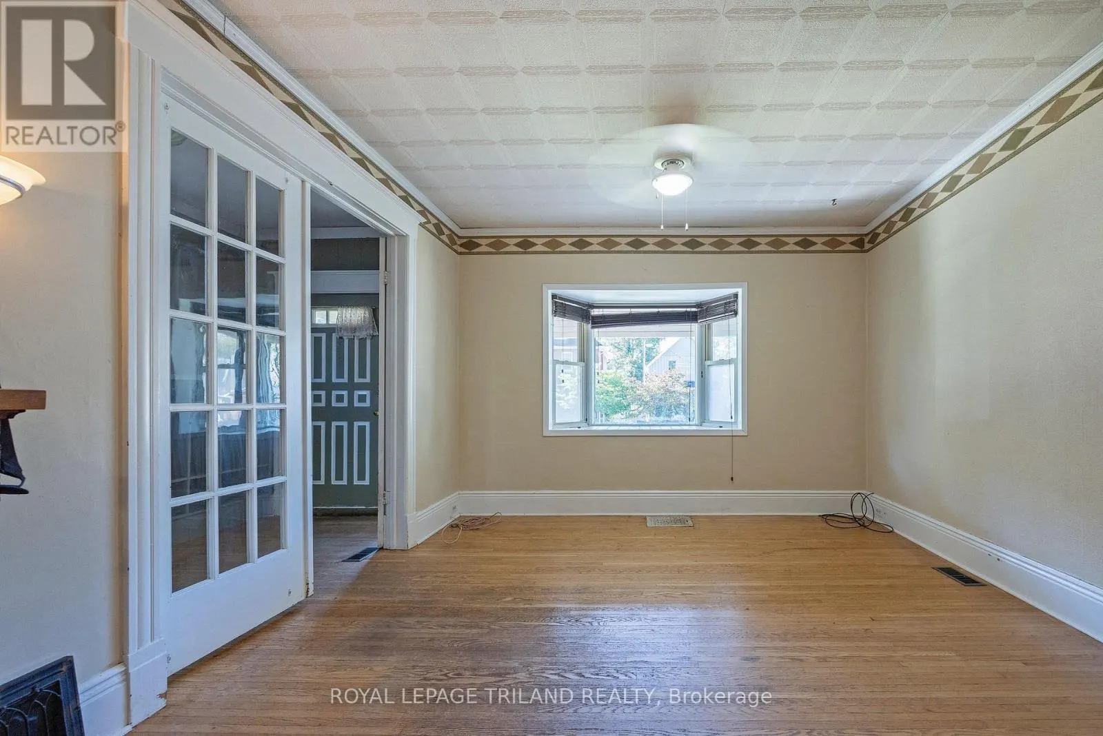 22 HEMLOCK STREET