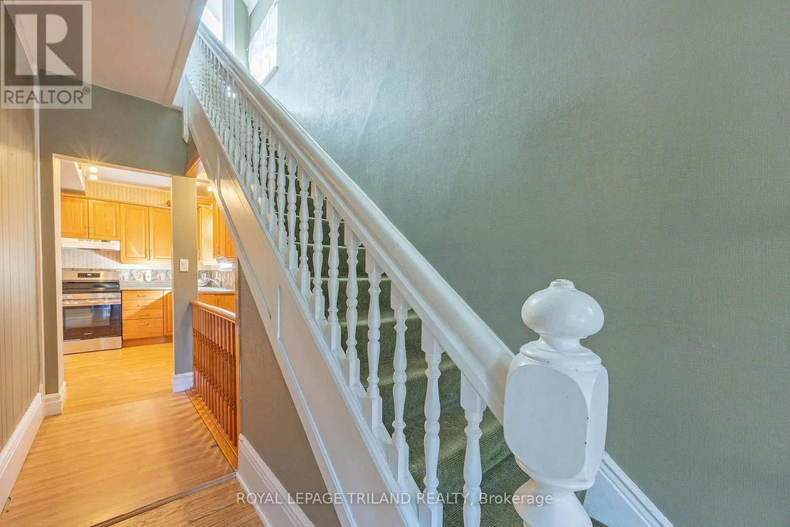 22 HEMLOCK STREET