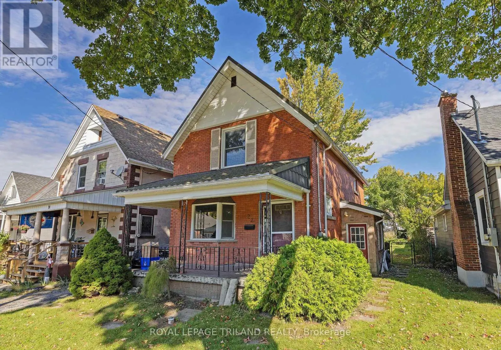 22 HEMLOCK STREET