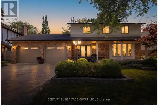 121 SOUTH RIVERVIEW DRIVE