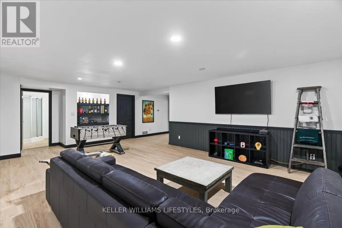 6217 TOWNSEND LINE