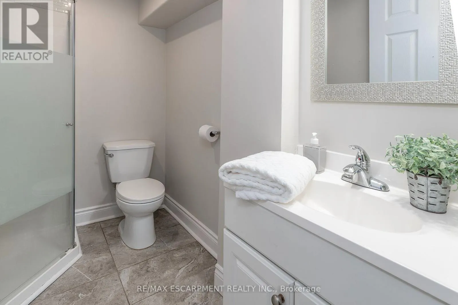 788 UPPER GAGE AVENUE
