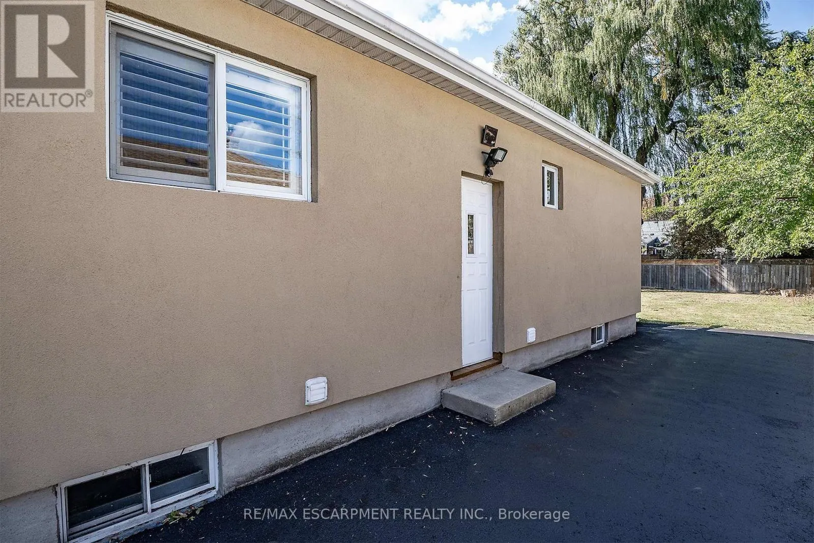 788 UPPER GAGE AVENUE