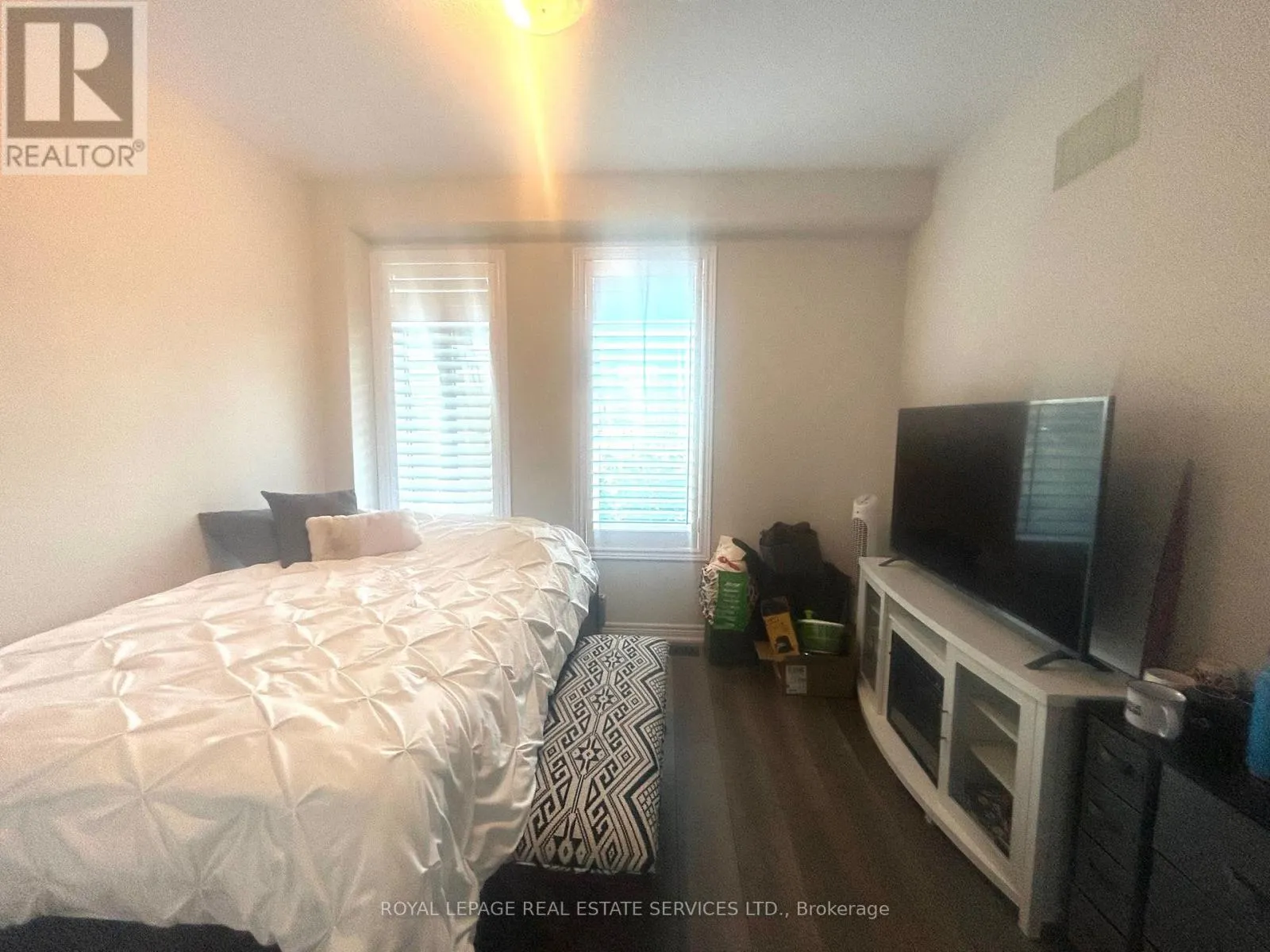 17 - 288 GLOVER ROAD