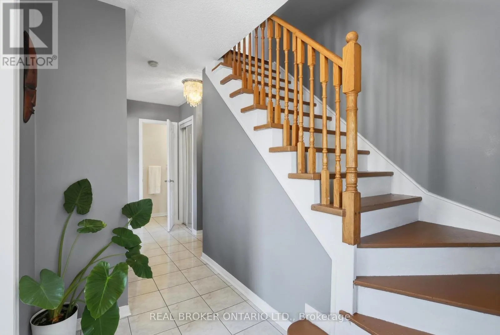 148 ROCKHAVEN LANE