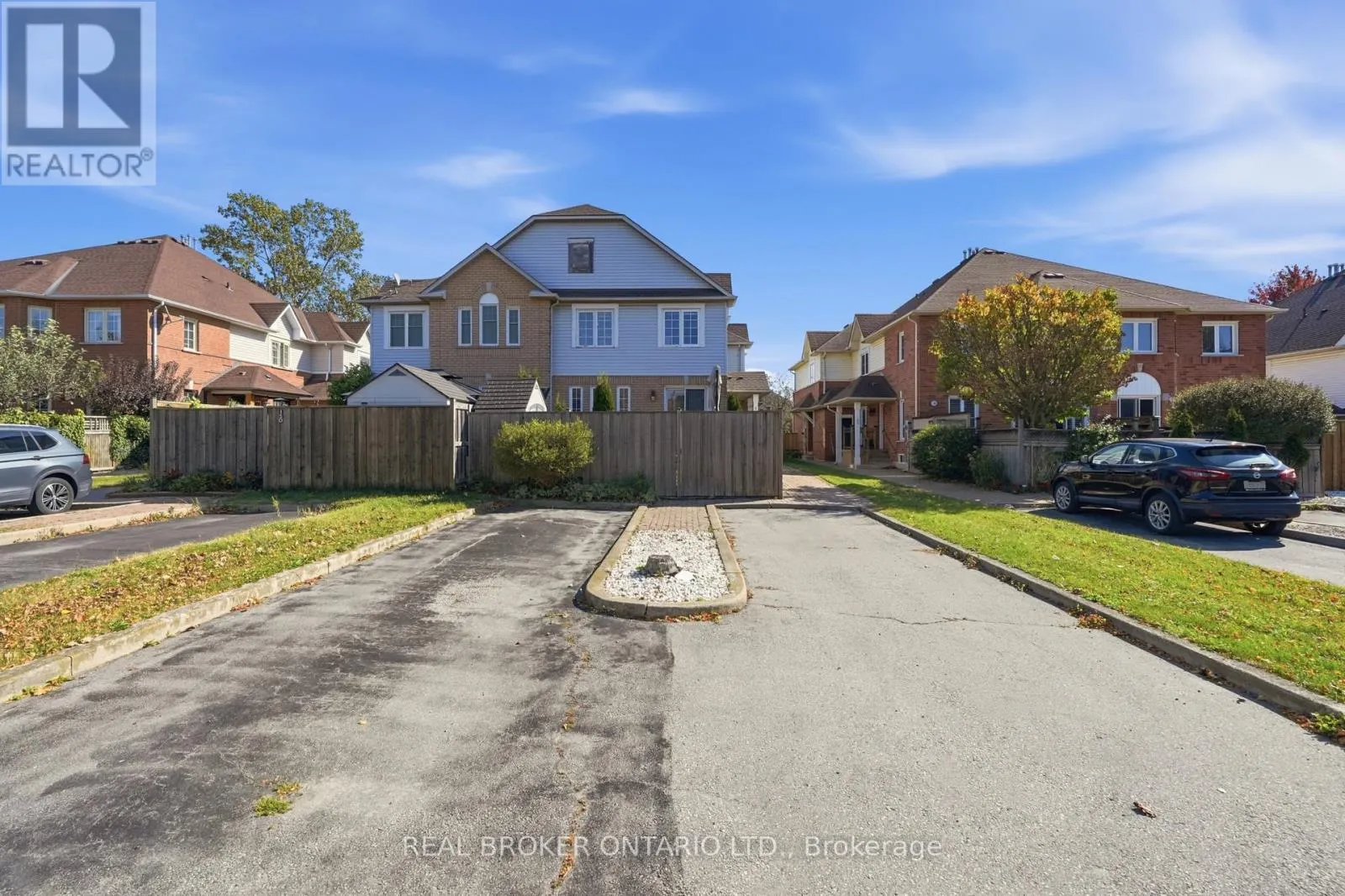 148 ROCKHAVEN LANE
