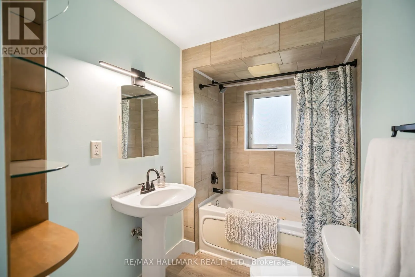 231 POINT ABINO ROAD S