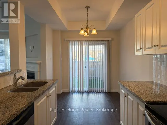 11 WHITE STAR LANE