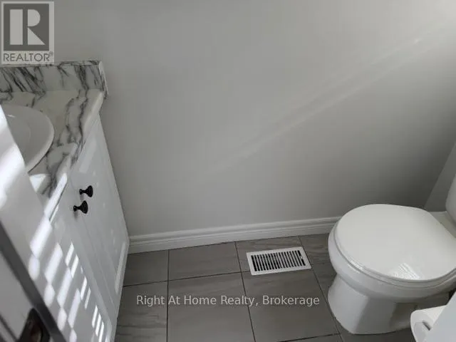 11 WHITE STAR LANE