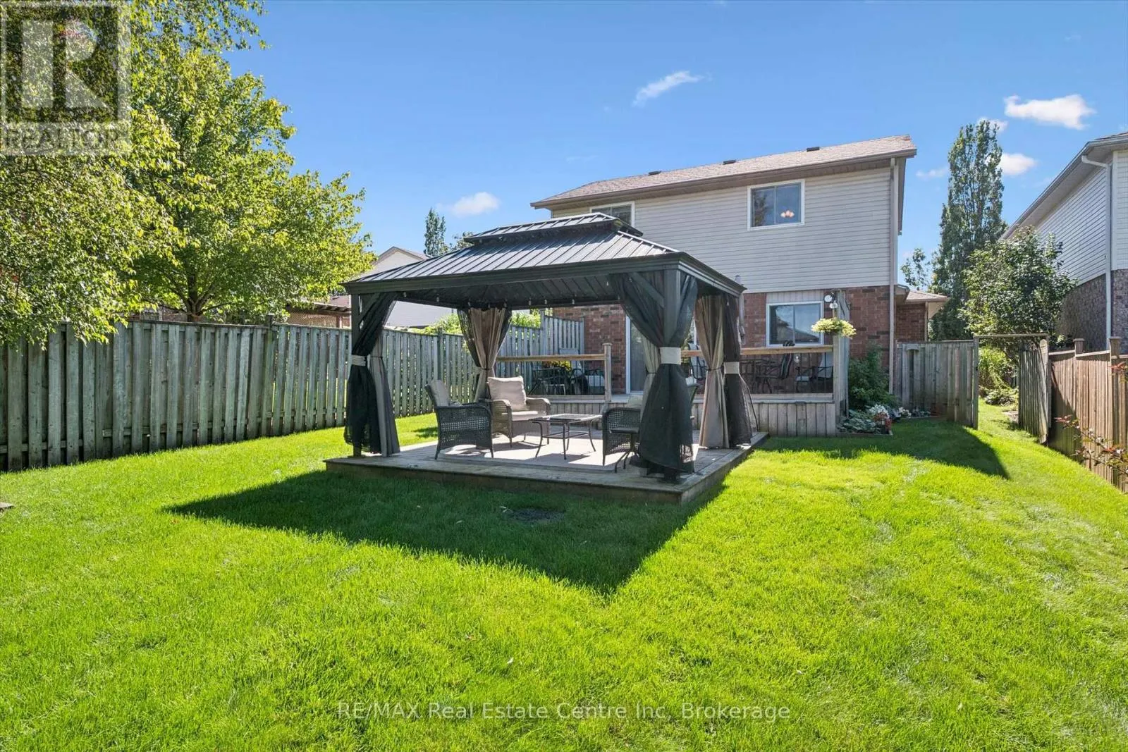 48 ABBEYWOOD CRESCENT