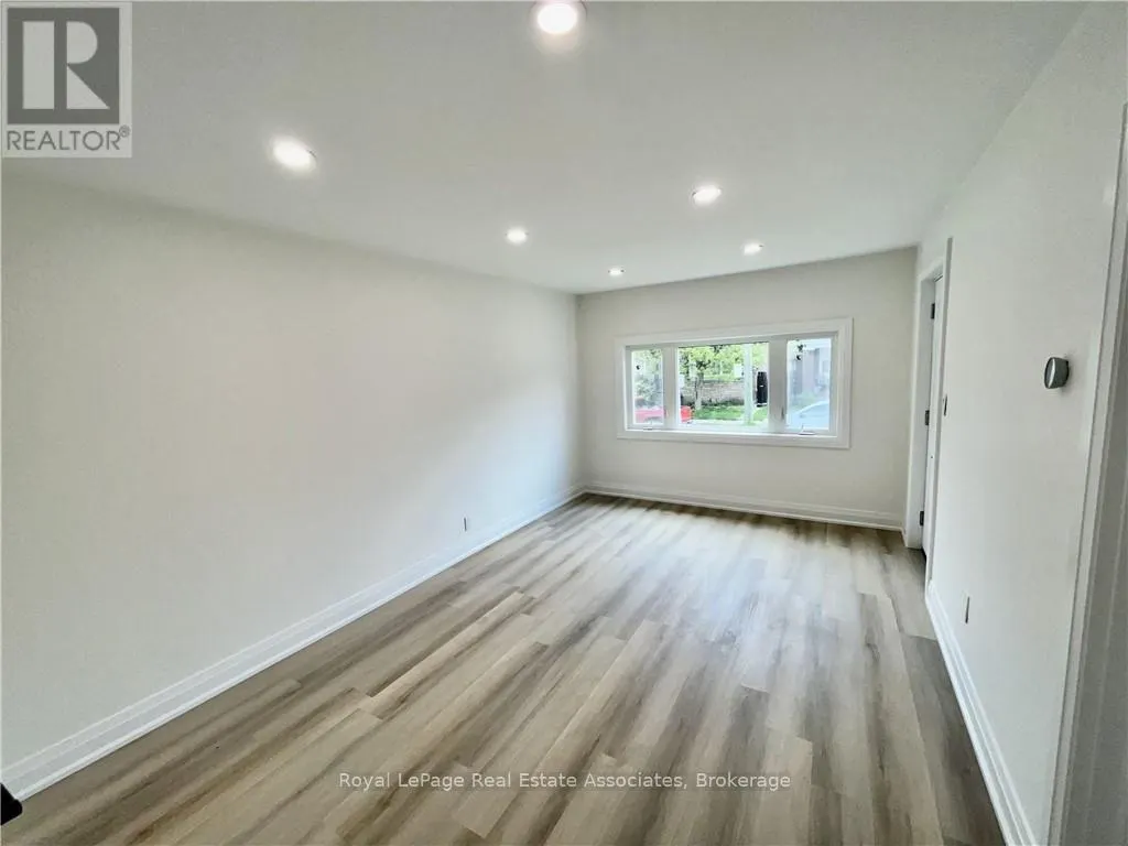 UPPER - 289 FAIRFIELD AVENUE