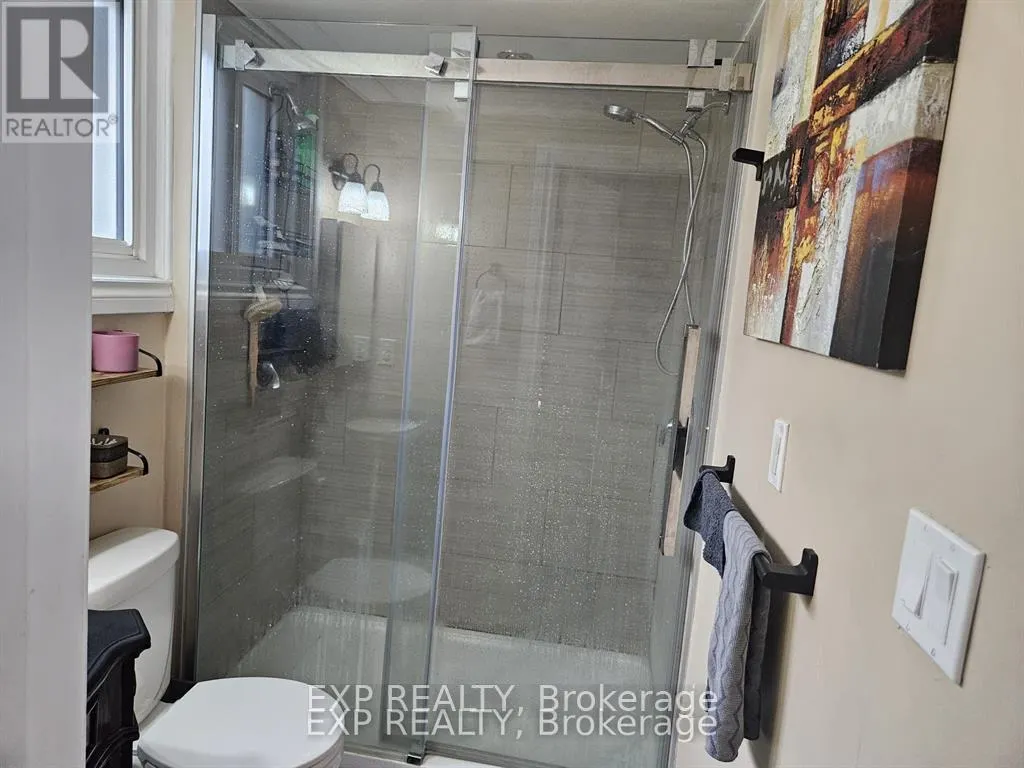 1 - 31 RAYMOND STREET #1