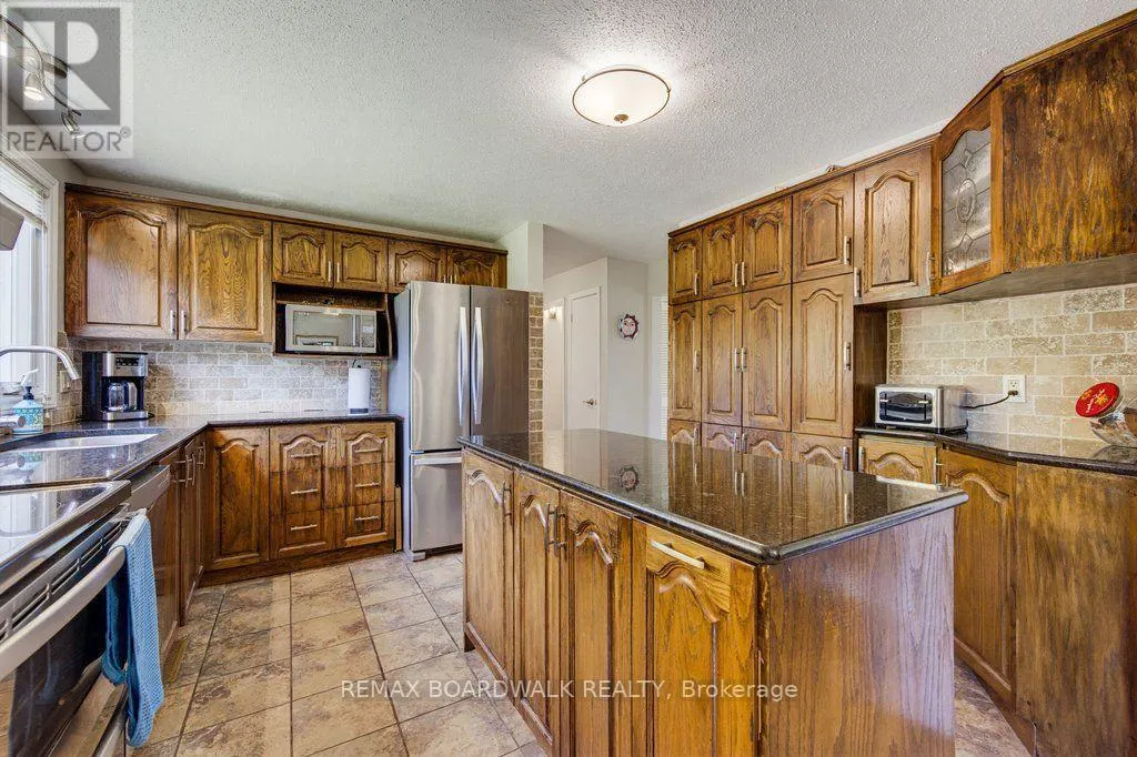 39 WELKIN CRESCENT