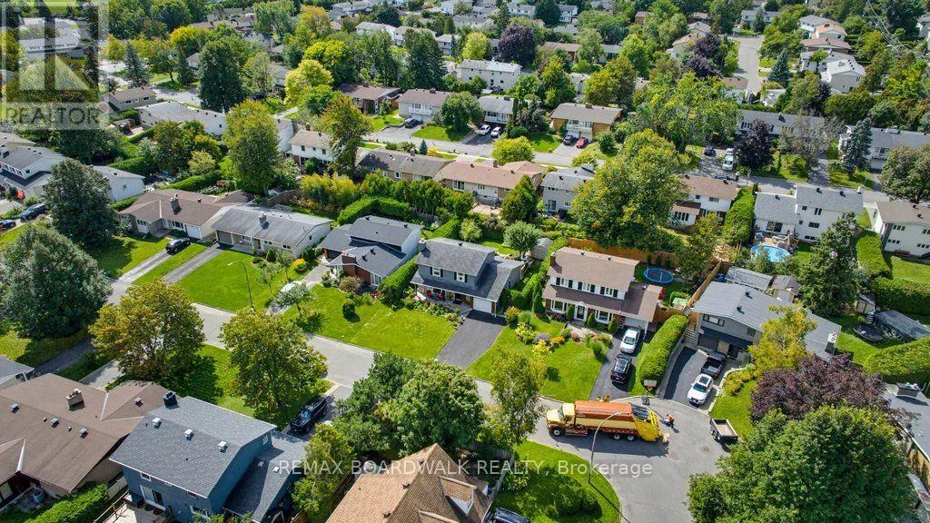 39 WELKIN CRESCENT