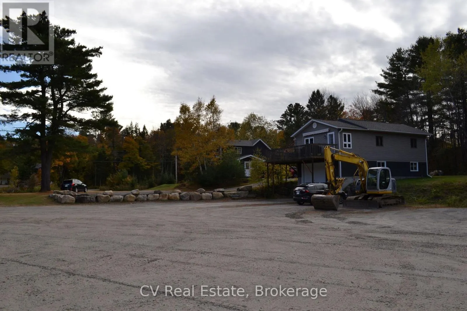 330 BOUNDARY ROAD