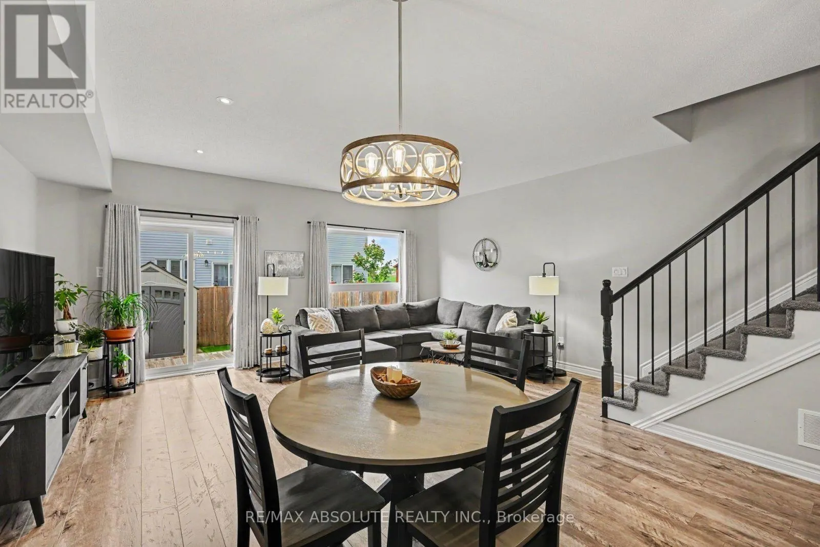 96 BELLWOOD DRIVE