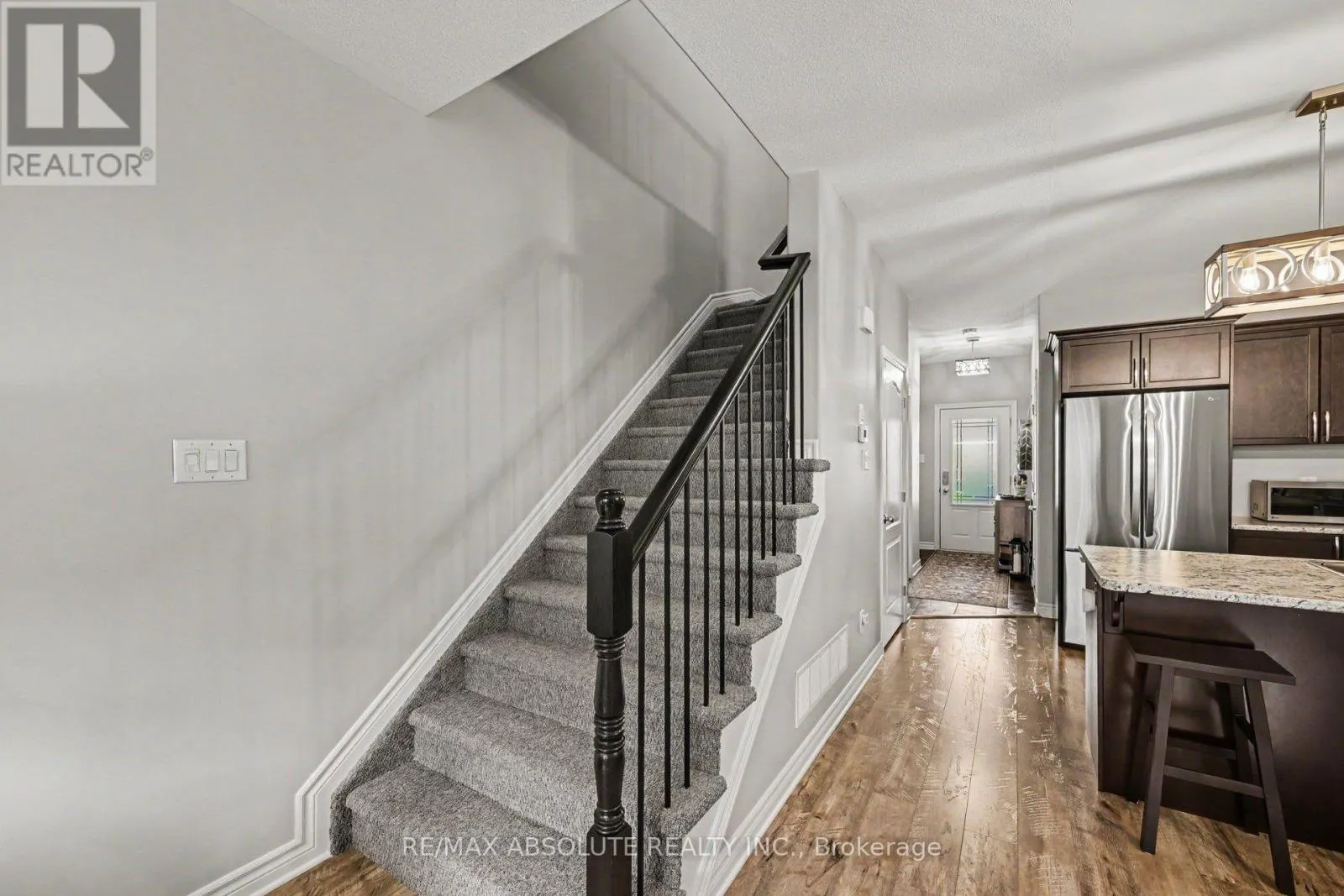 96 BELLWOOD DRIVE