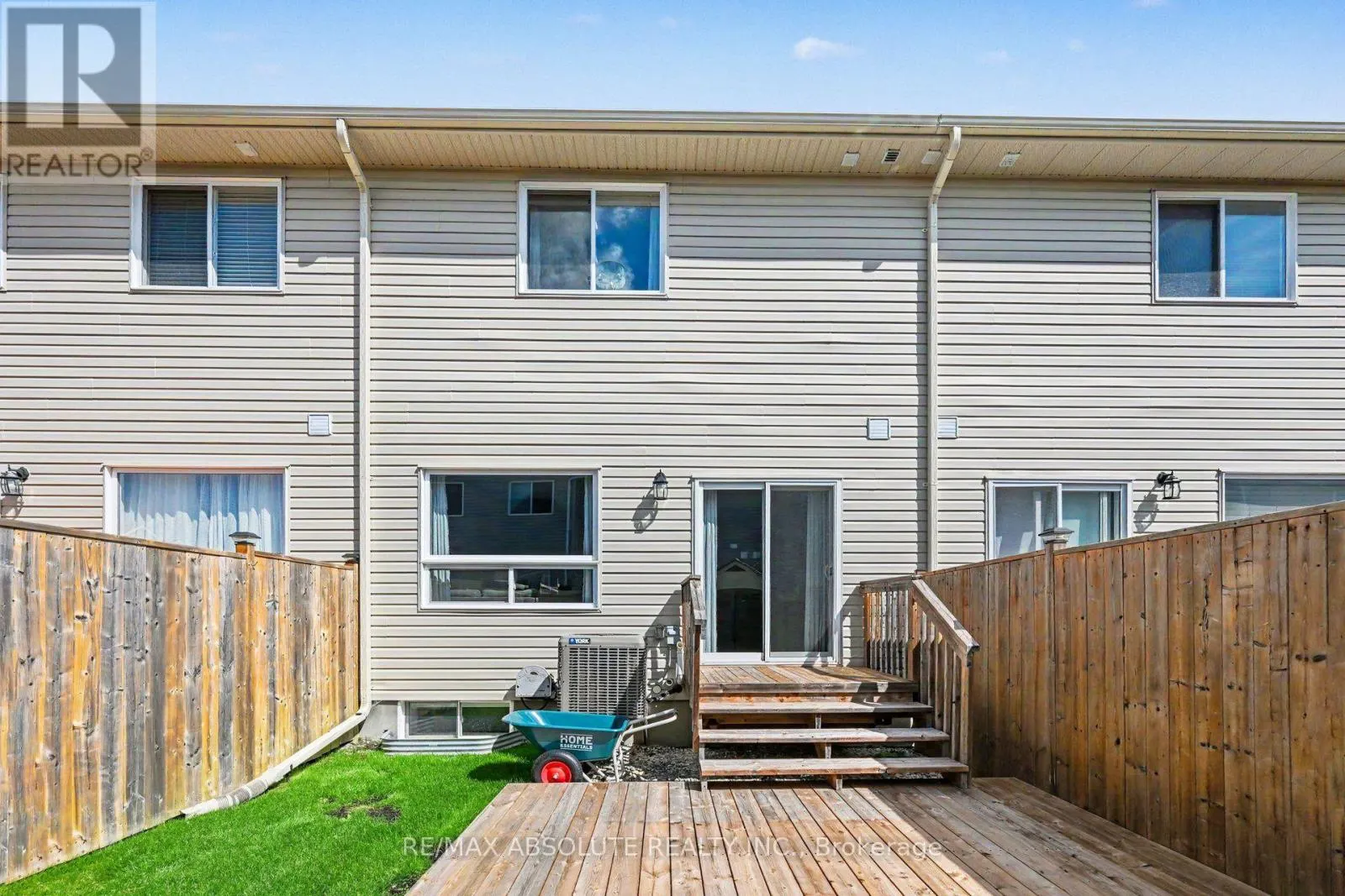 96 BELLWOOD DRIVE
