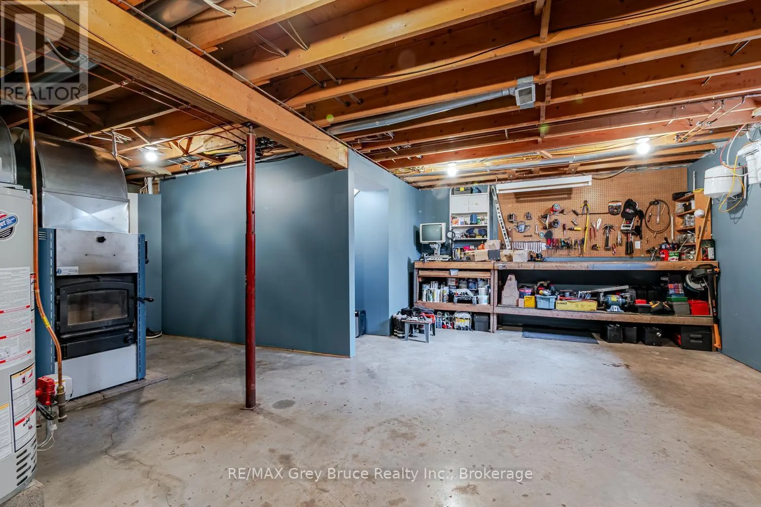 130483 GLEASON LAKE ROAD