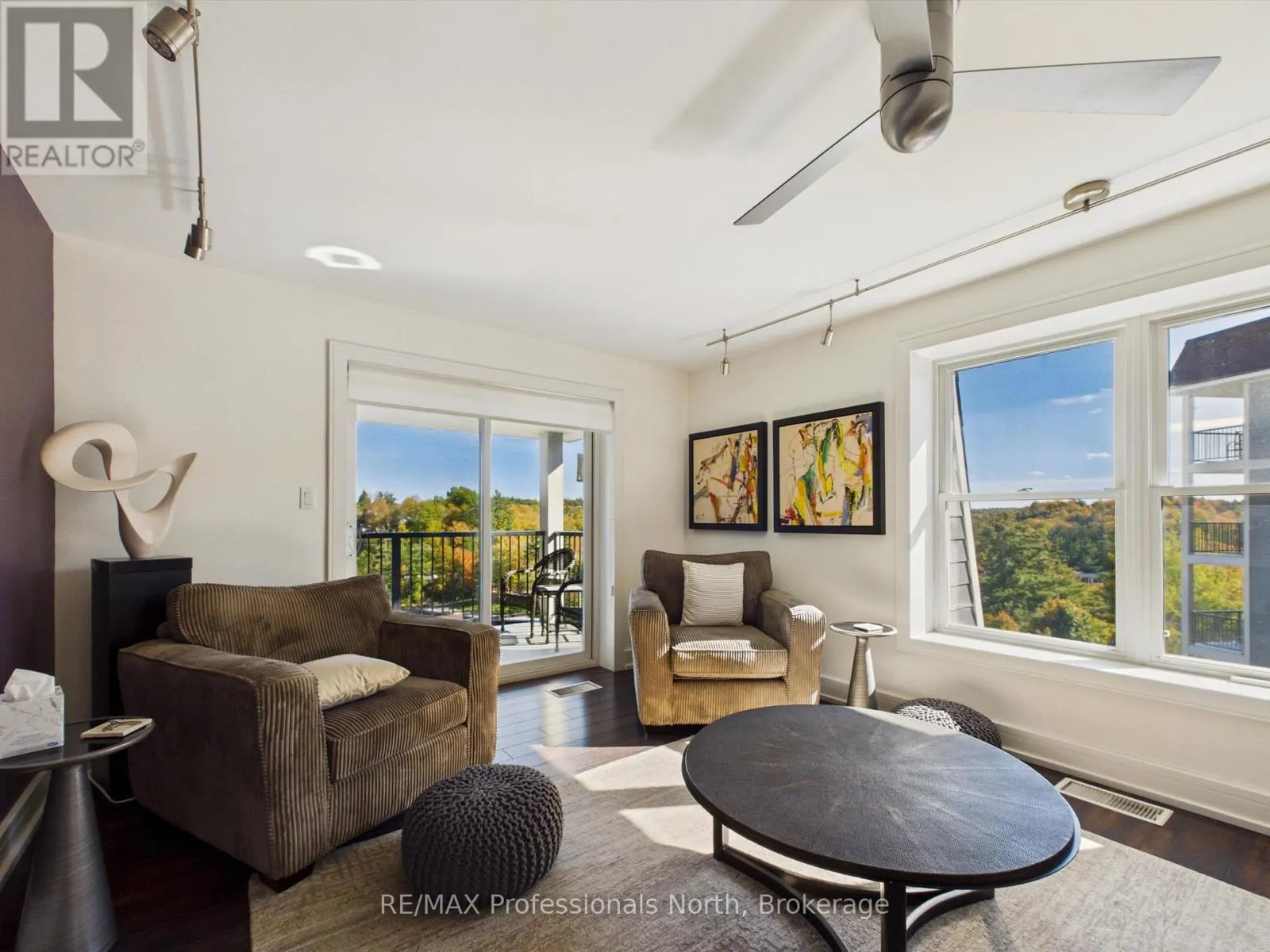 405 - 10A KIMBERLEY AVENUE #405