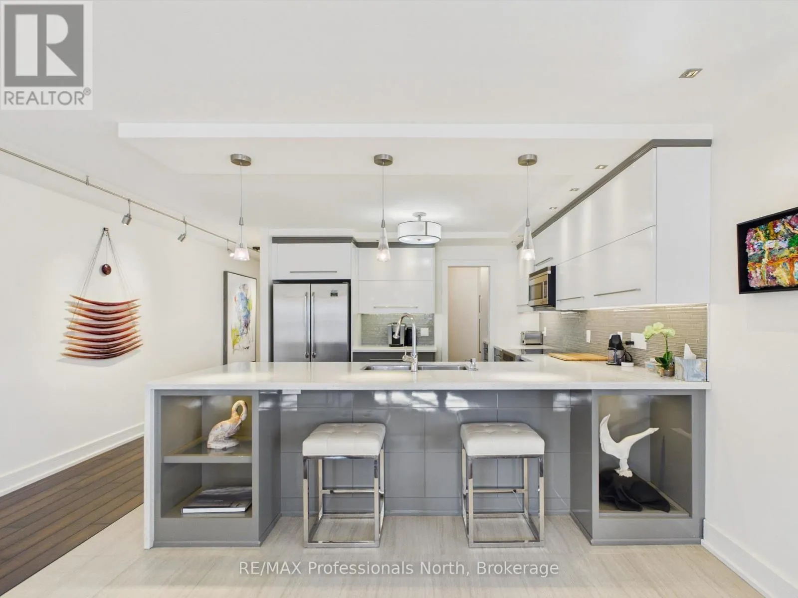 405 - 10A KIMBERLEY AVENUE #405