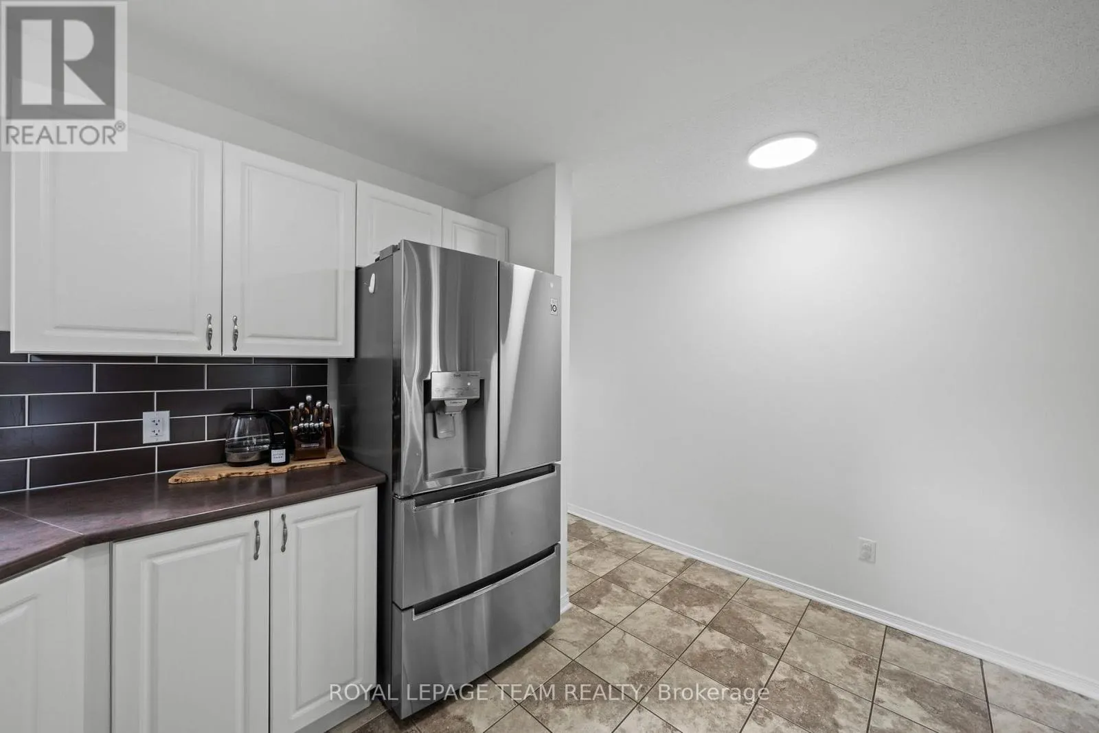 283 FIR LANE
