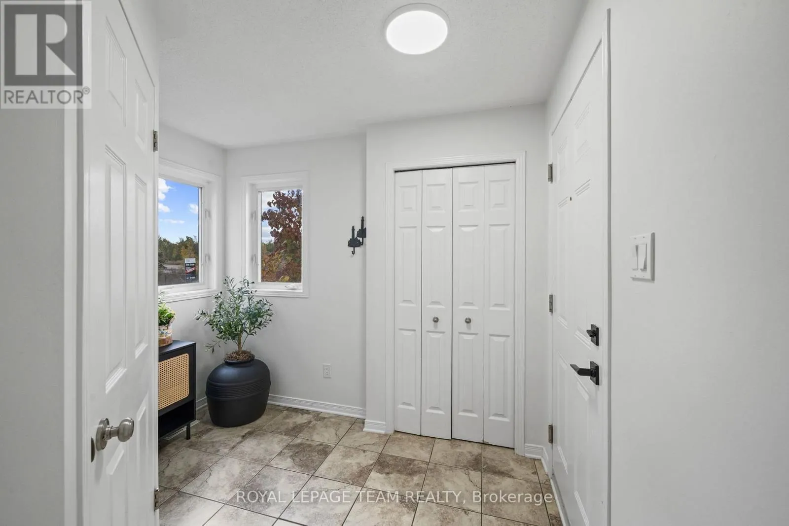 283 FIR LANE