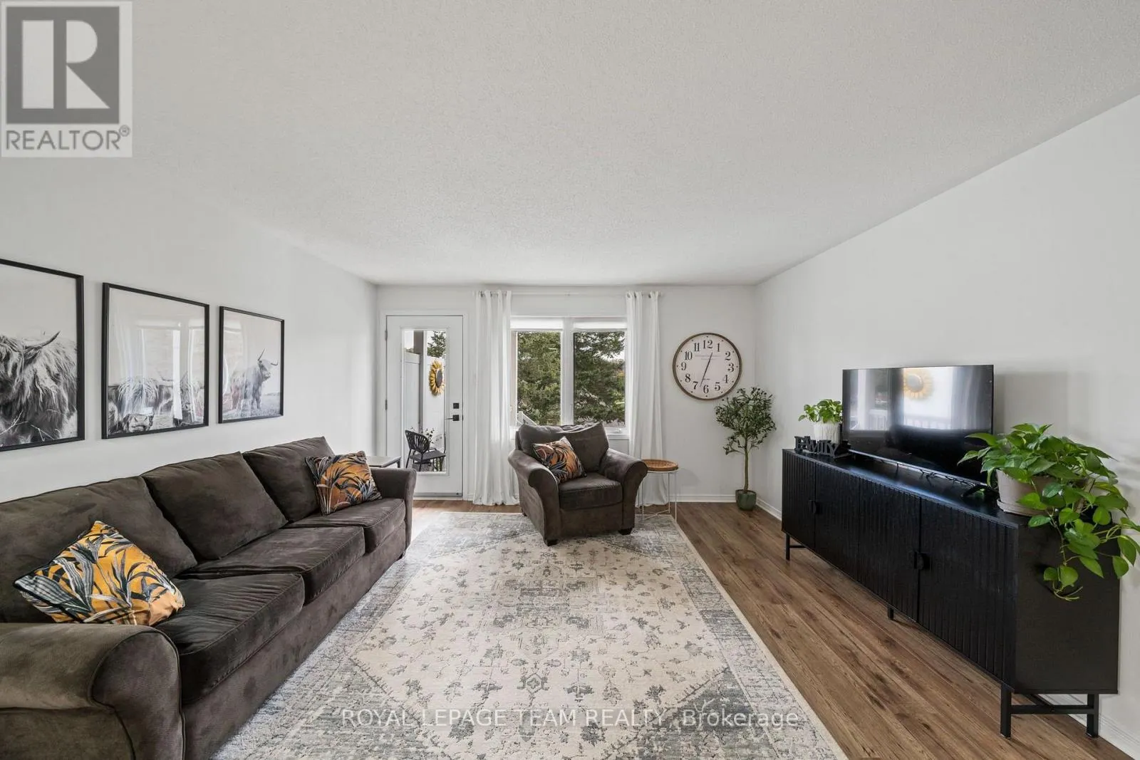 283 FIR LANE