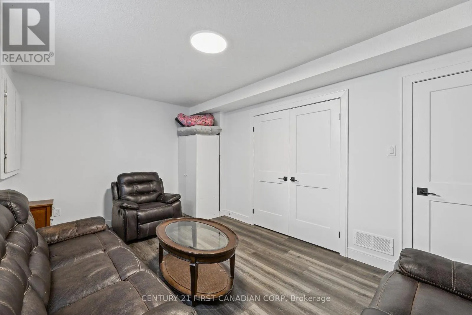 200 SNYDERS AVENUE