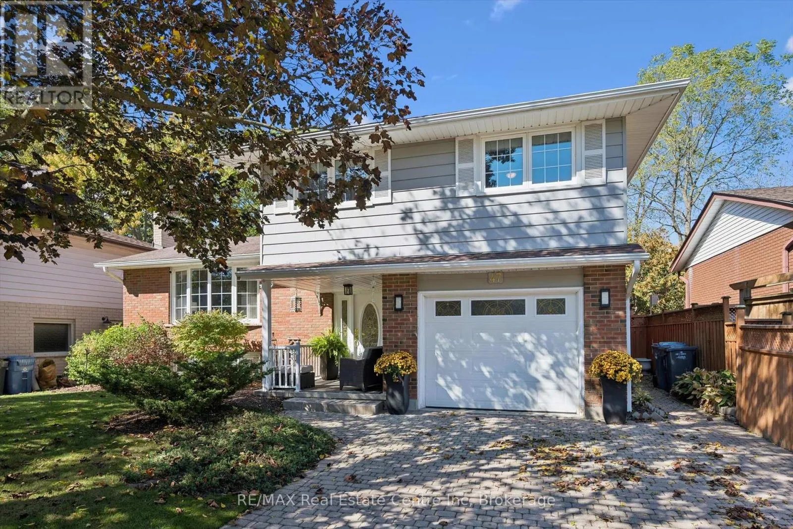 47 LAMBERT CRESCENT
