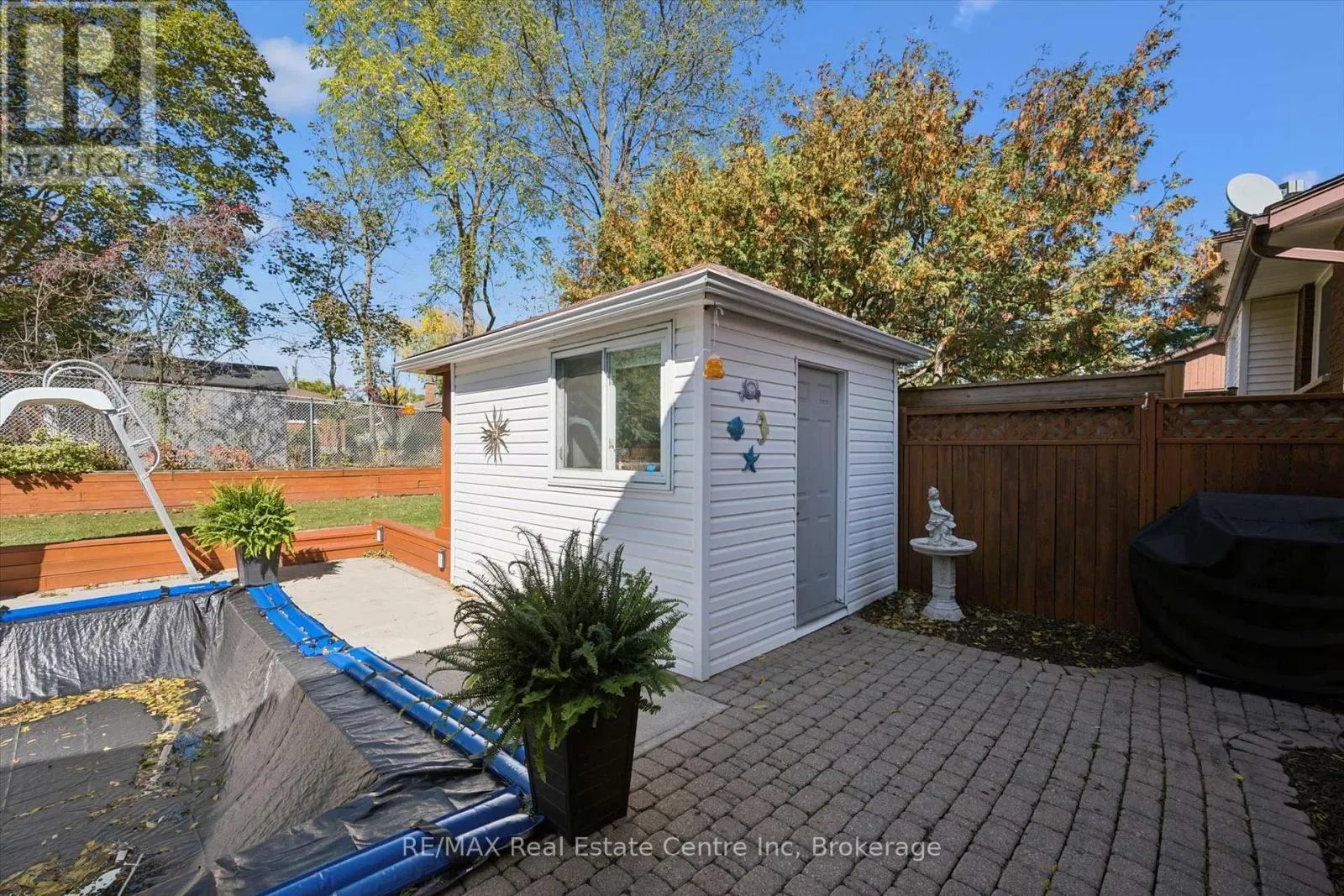 47 LAMBERT CRESCENT