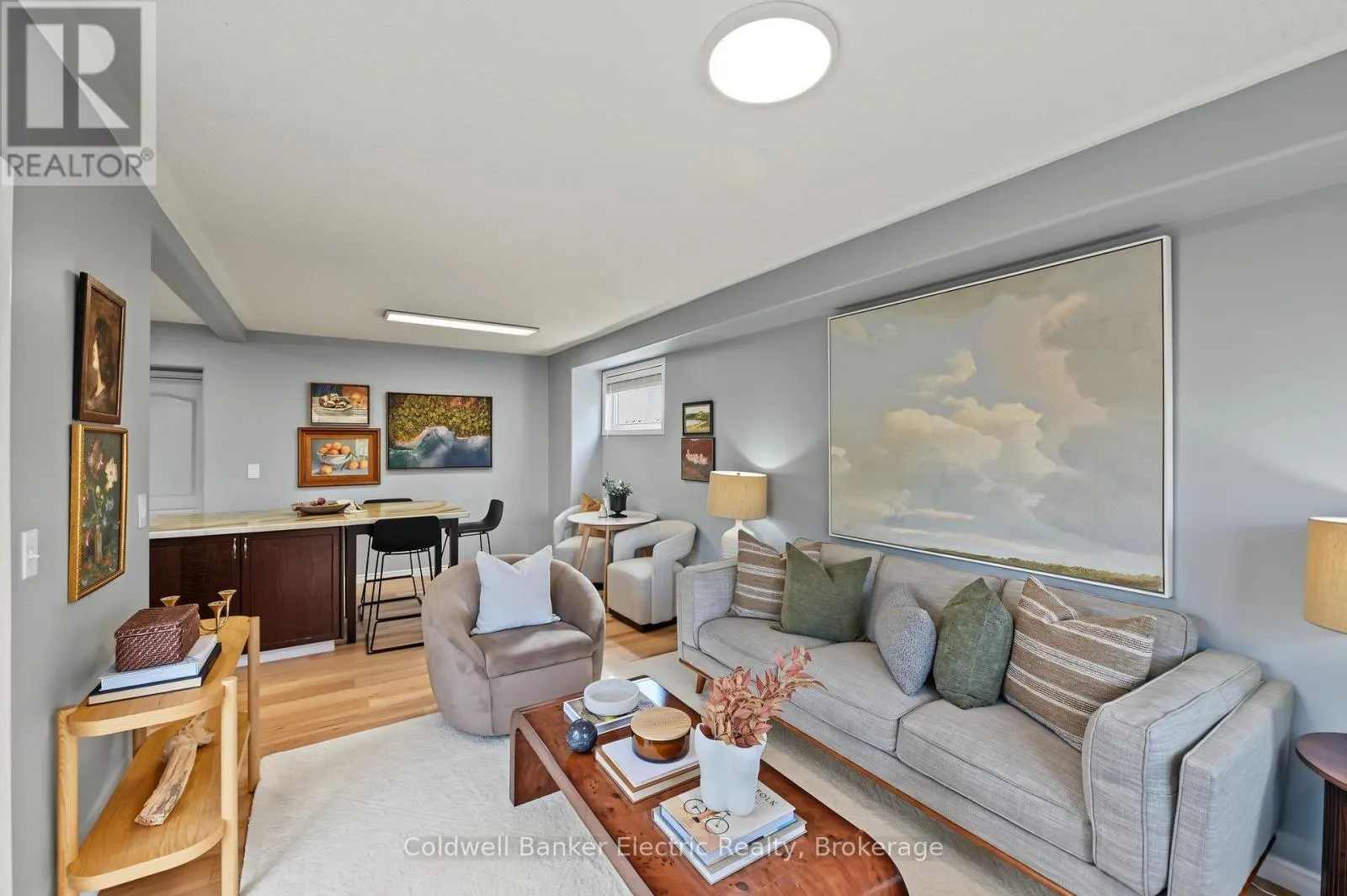 2334 MARSDALE DRIVE