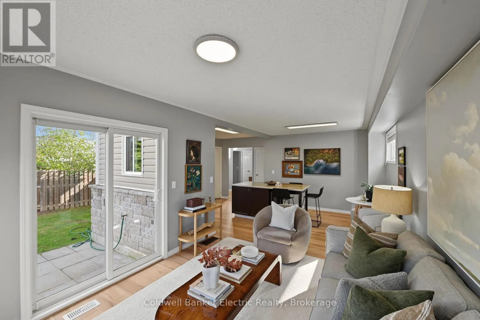 2334 MARSDALE DRIVE