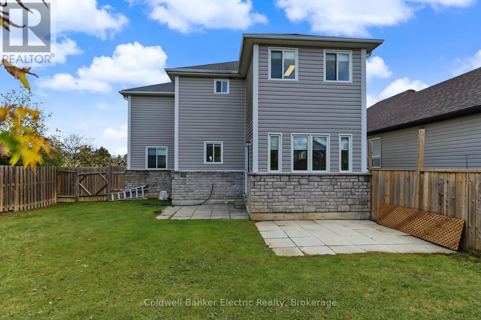 2334 MARSDALE DRIVE