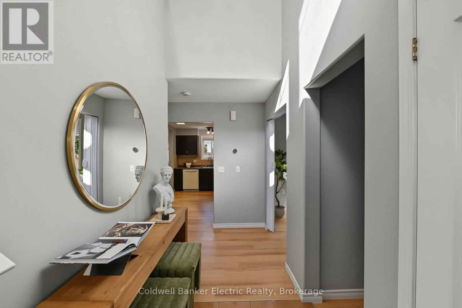 2334 MARSDALE DRIVE