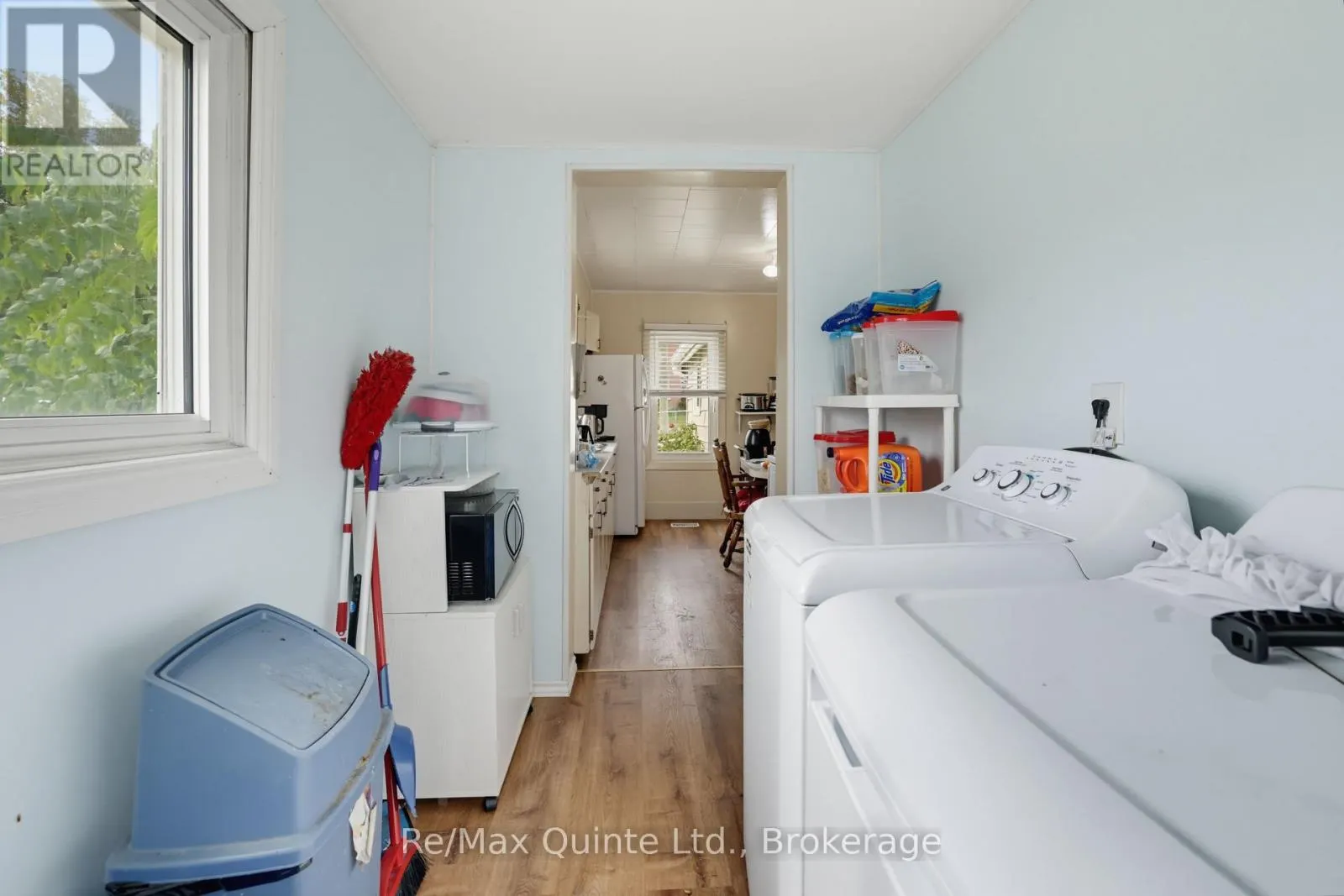 84 MOIRA STREET E