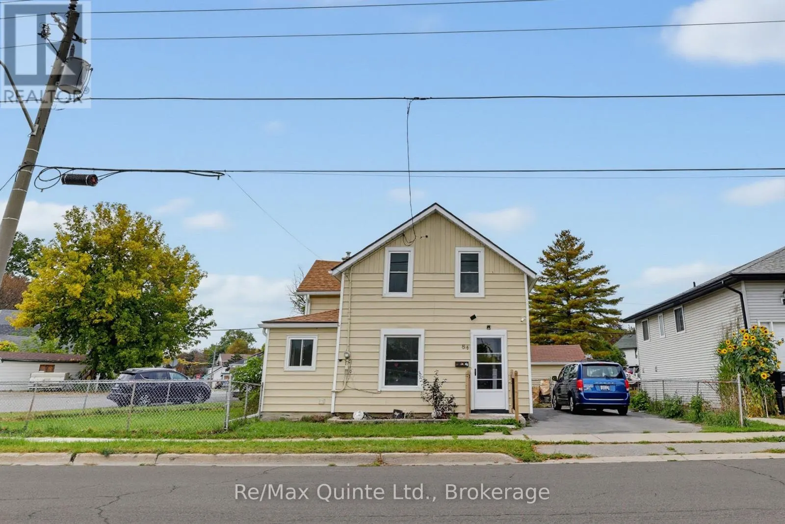 84 MOIRA STREET E