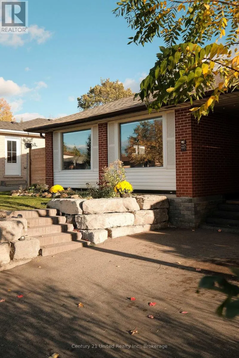 257 RIVERVIEW HEIGHTS