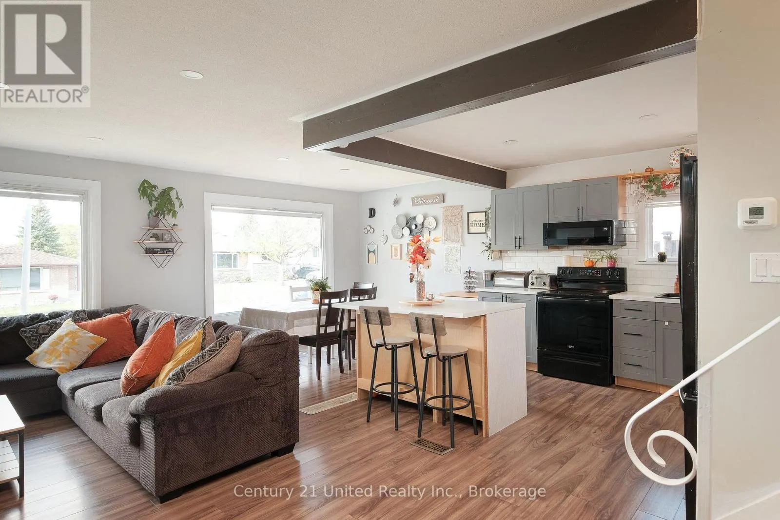257 RIVERVIEW HEIGHTS
