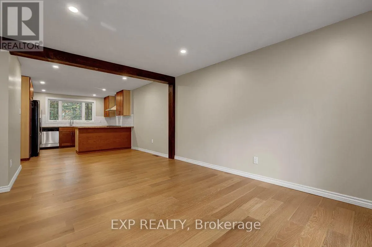 575 BAYVIEW DRIVE