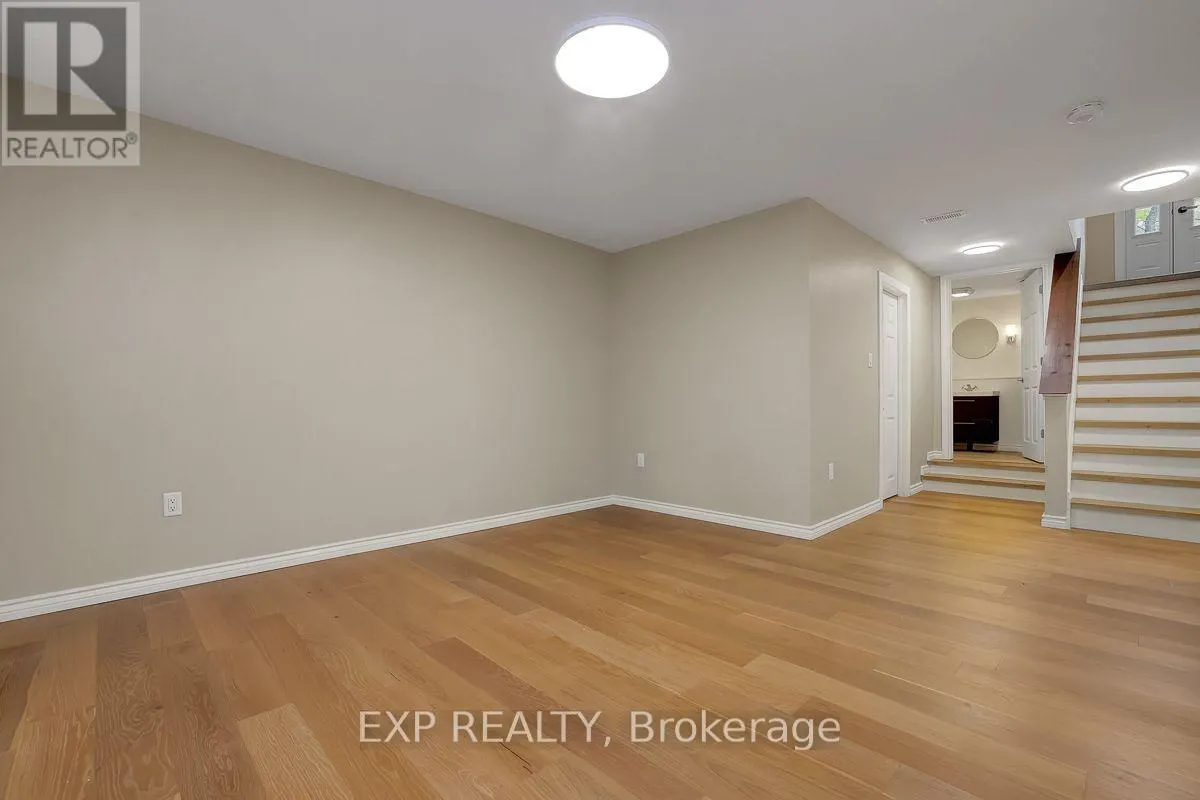 575 BAYVIEW DRIVE