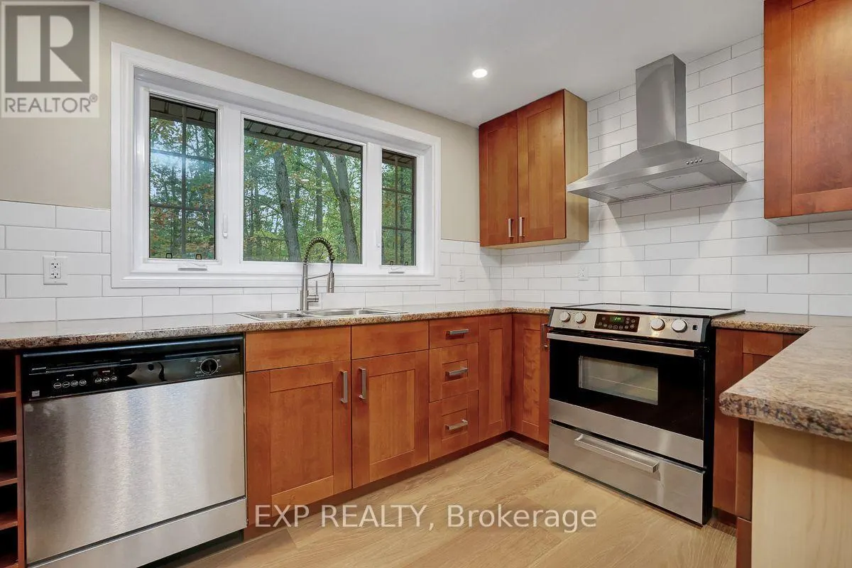 575 BAYVIEW DRIVE