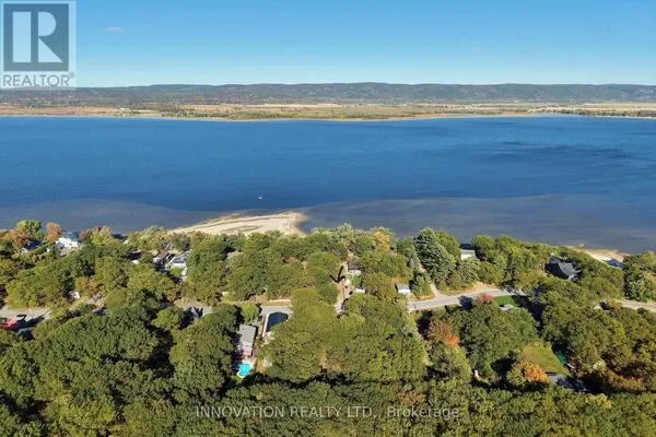 628 BAYVIEW DRIVE