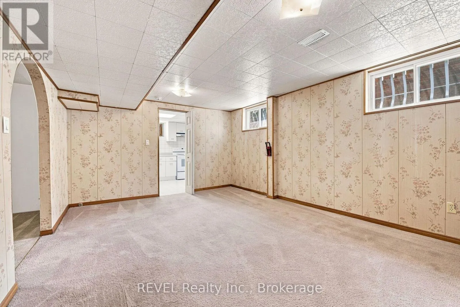 330 WAVERLY STREET