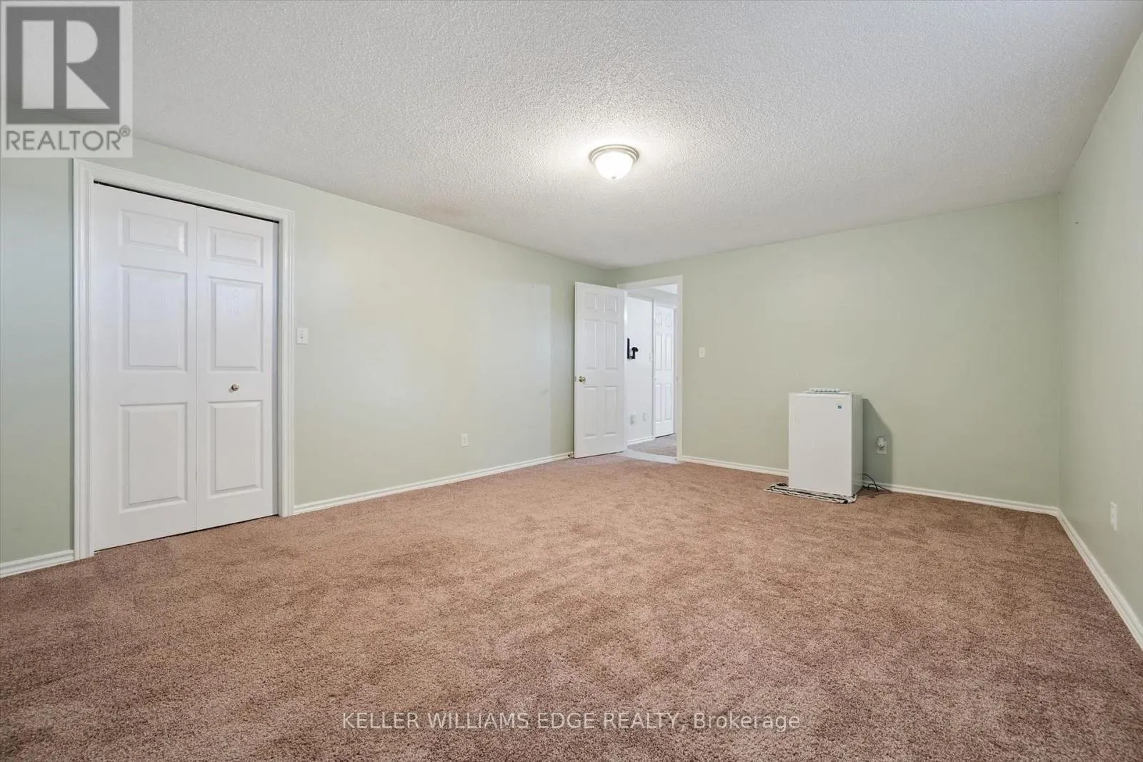 1 - 570 WEST STREET W