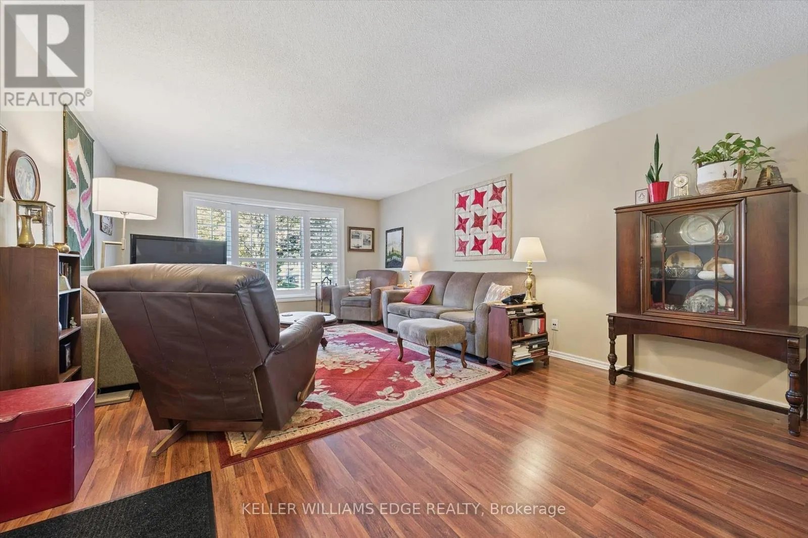 1 - 570 WEST STREET W