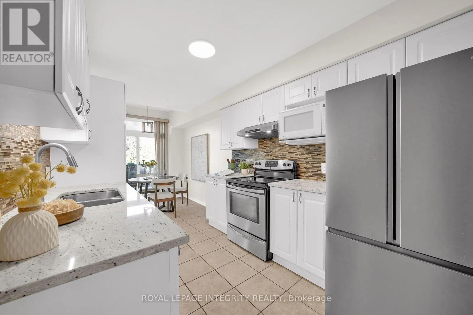 3 BINBURY WAY