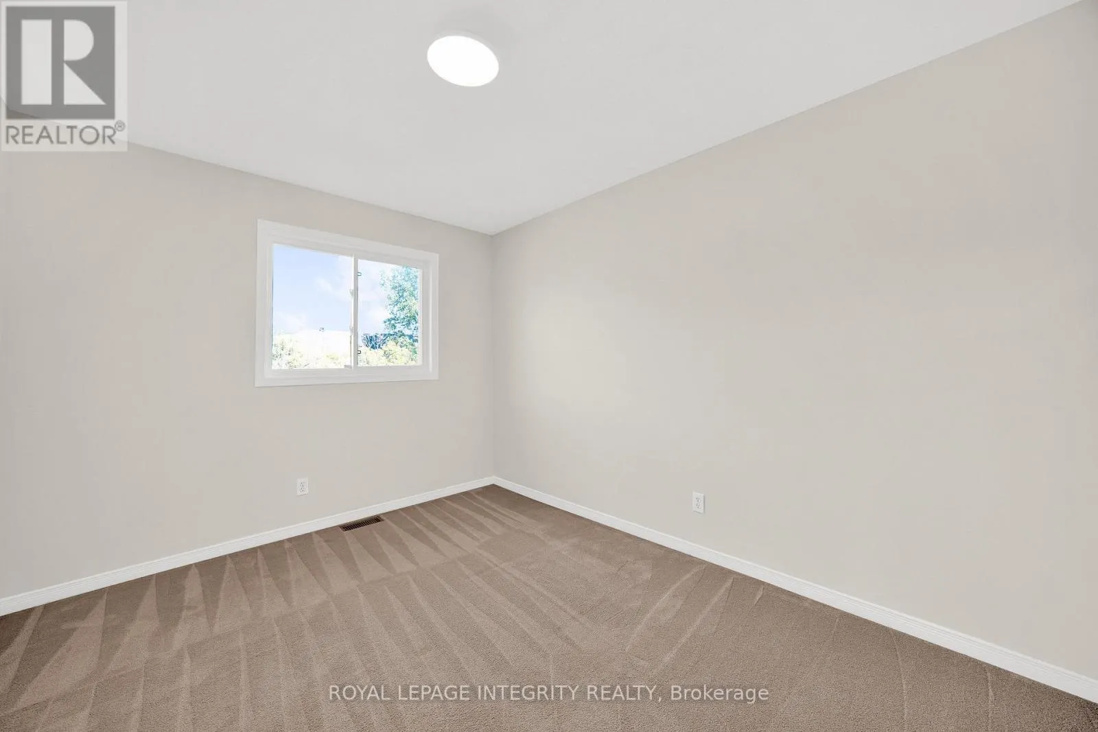 3 BINBURY WAY
